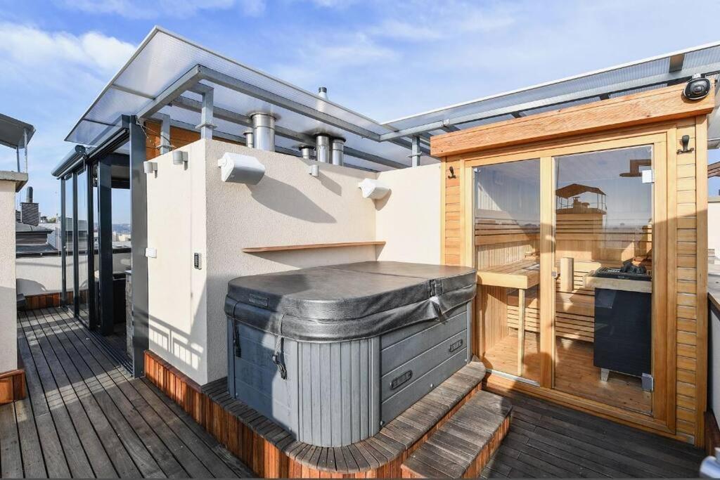 Luxury Rooftop Appartment With Fantastic Views Praga Zewnętrze zdjęcie