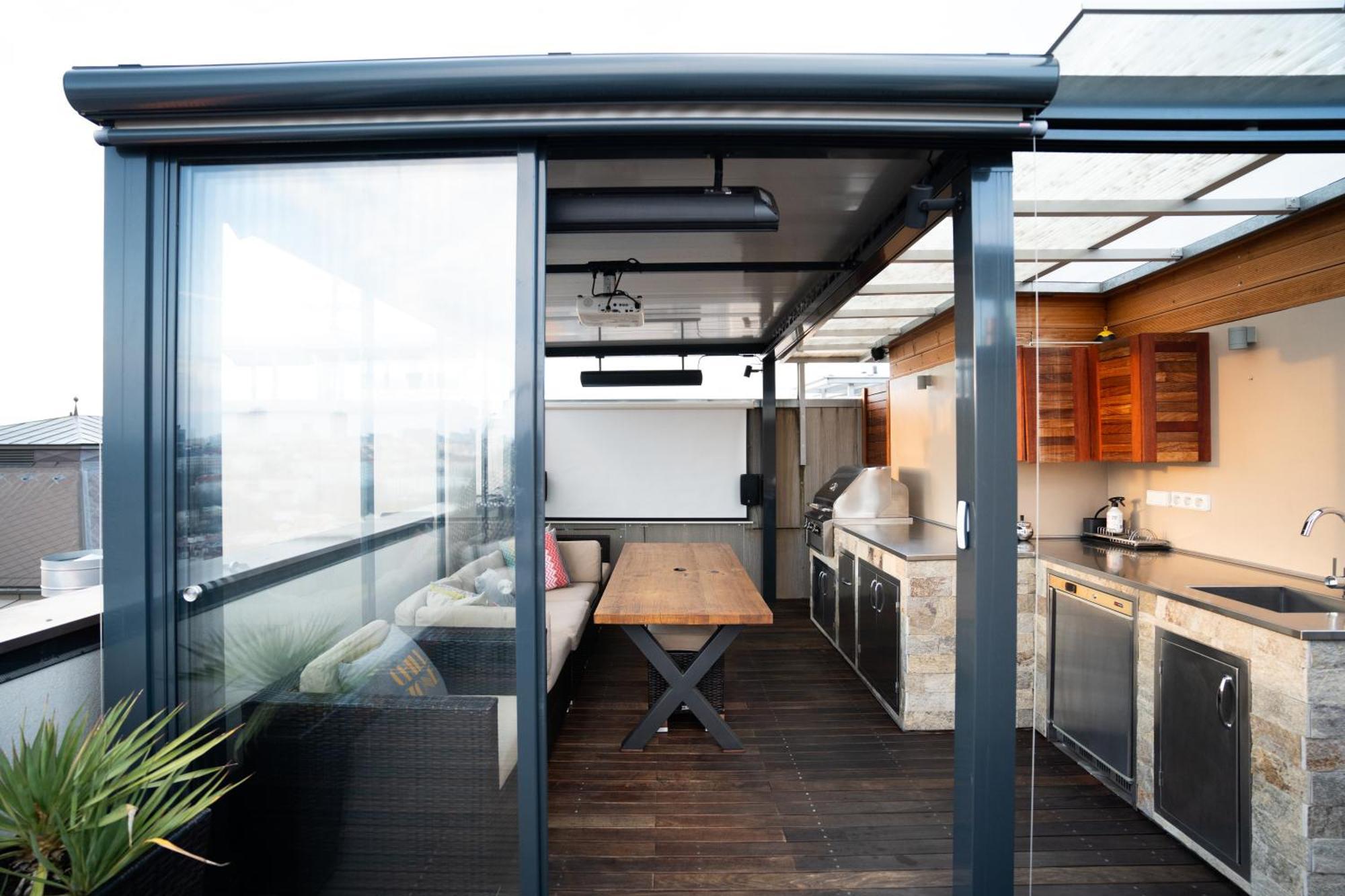 Luxury Rooftop Appartment With Fantastic Views Praga Zewnętrze zdjęcie